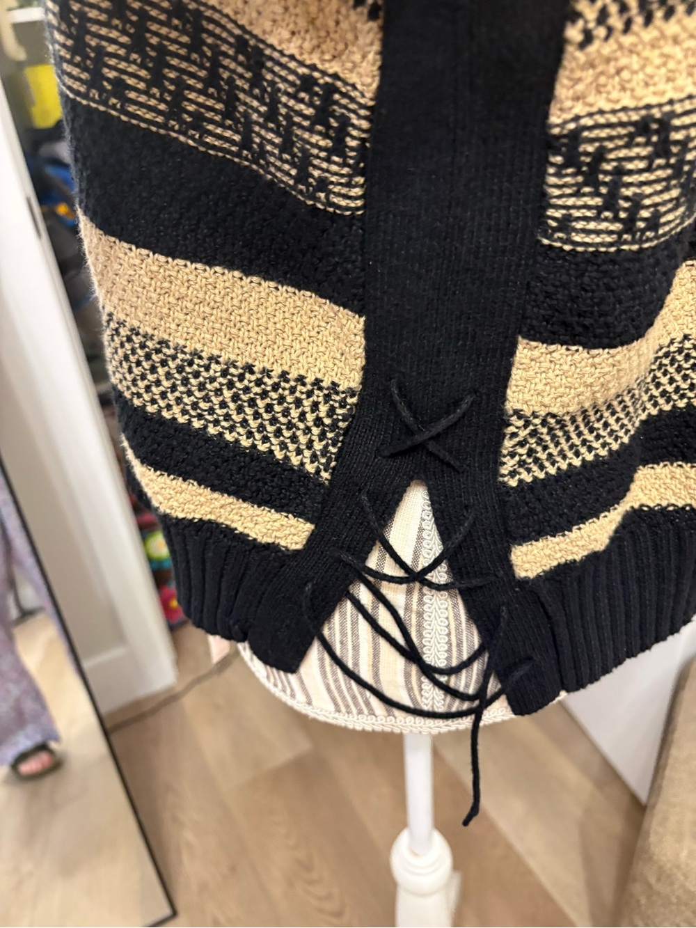 Womens Lauren ralph lauren Striped Knit Sweater Black and Beige sz S linen blend - Picture 5 of 11